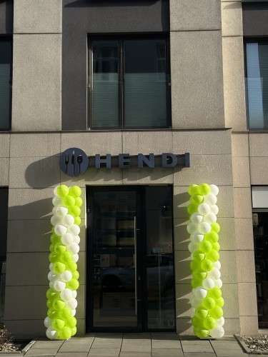Słupki balonowe, girlanda klasyczna na otwarcie Sklepu