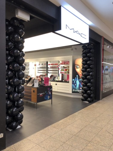 Słupki balonowe, girlanda klasyczna na otwarcie salonu