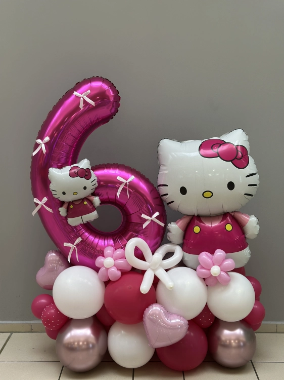 Ekskluzywna dekoracja balonowa stojąca z CYFRĄ FUKSJA I HELLO KITTY BalonoGram